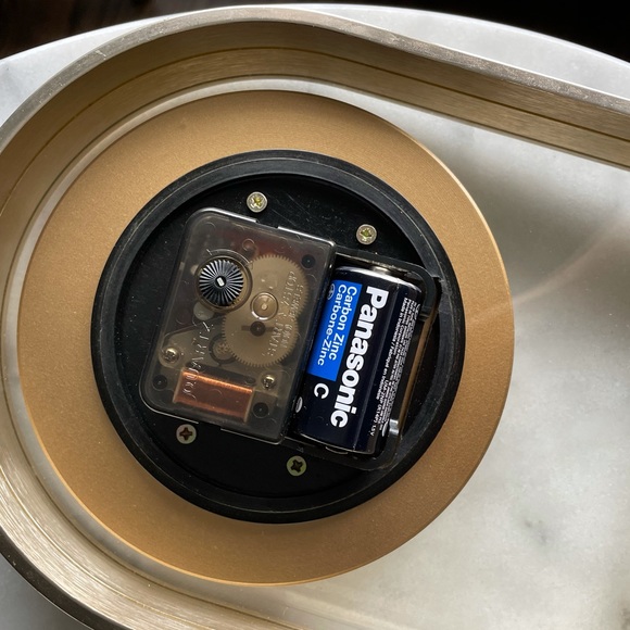 RARE Daniel Dakota Minimalist style clock - Picture 4 of 6